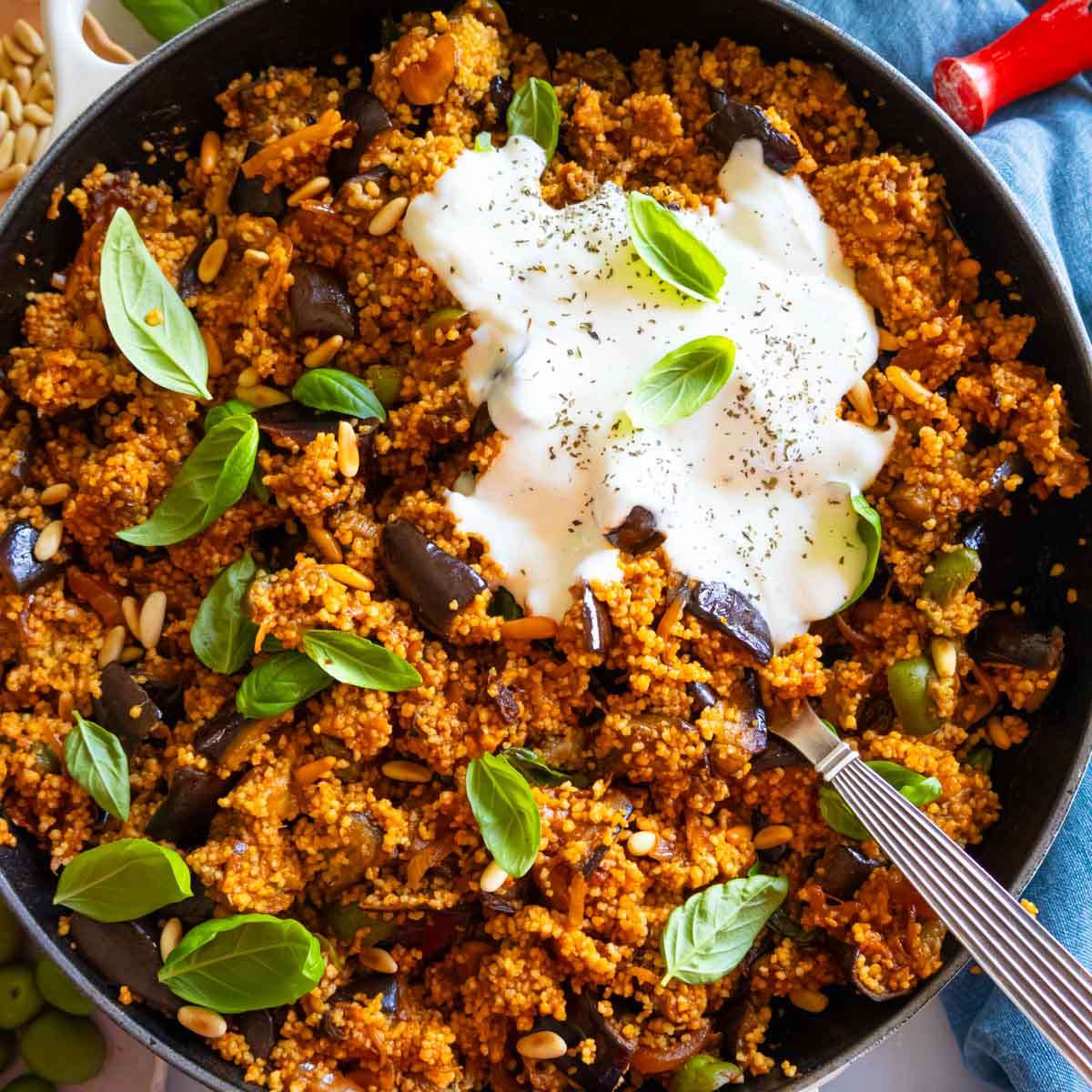 Beyond Grains: Craft the Perfect Mediterranean Pearl Couscous Salad